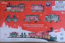 Lionel Disney Parks Mickey Mouse Friends 2020 Christmas Holiday Train Set NIB