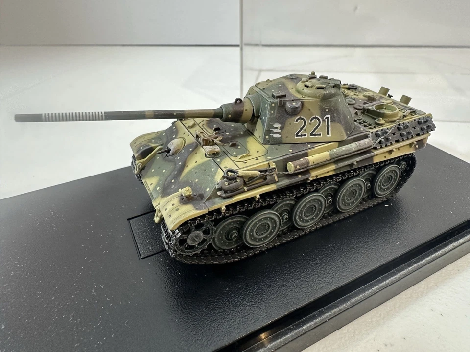 Dragon Armor 60043 Panther F '221' 柏林 1945 1/72 比例模型 — 第 4/4 张图片