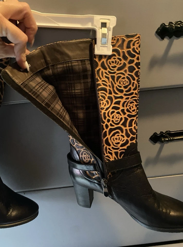 L’ARTISE Spring Step “BOHO” Knee Boots NEW Women Size 38 Floral Leather Blk Tan - Image 4 of 4