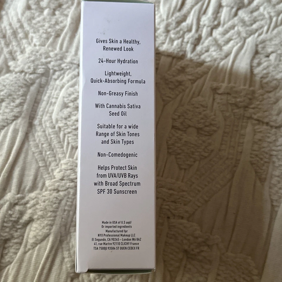 NYX Bare With Me Daily Moisturizing Primer 2.5 fl oz  SPF  NEW  BID 4 CHARITY❤️ - Image 4 of 4