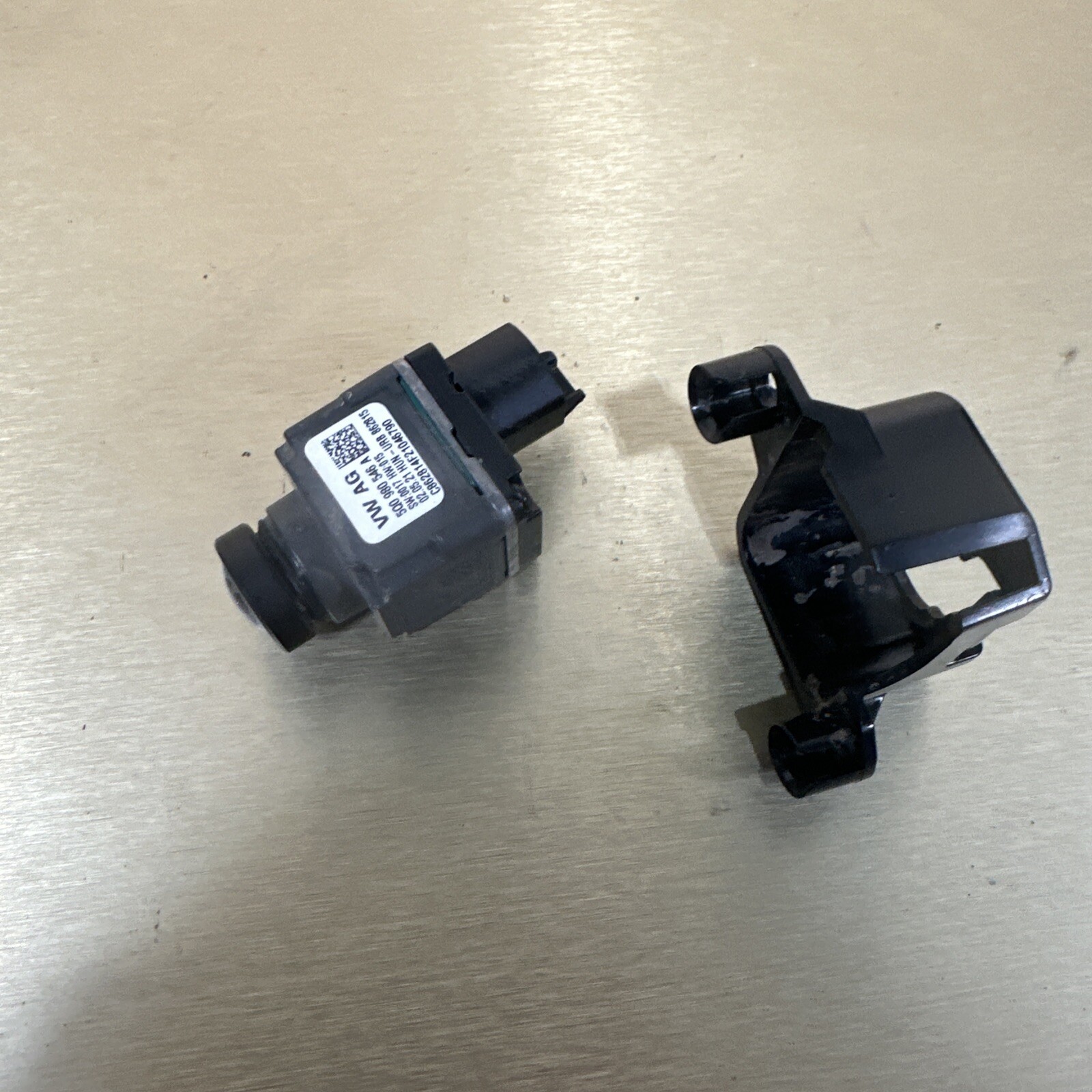 Front View Camera for Audi  Q5  2021 Bentley 5Q0980546A Oem