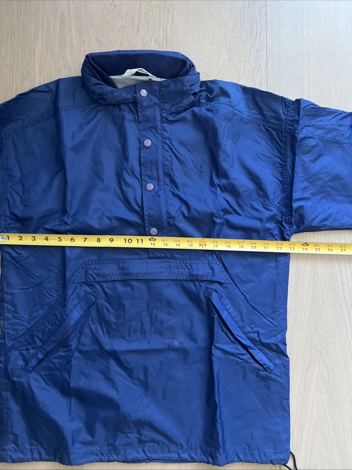 EASTERN MOUNTAIN SPORTS, EMS, VINTAGE BLUE HOODED ANORAK PARKA, MEN'S MEDIUM - Image 2 of 4