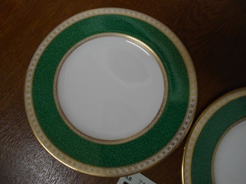 2 x 15.25 cm or 6 Inch Tea / Side Plates - Wedgwood ULANDER Powder Green - Picture 3 of 6