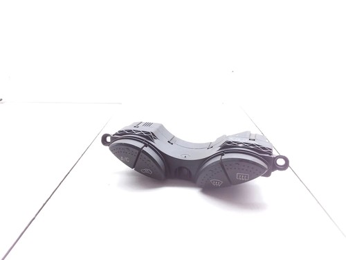 FORD FOCUS DAW, DBW Schalter 98ag19a945cf 1.80 Petrol 85kw 1999 29533782