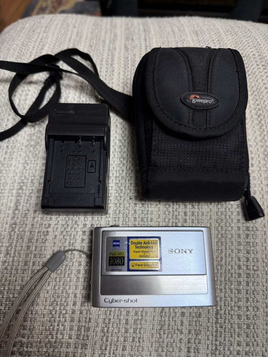 SONY Cyber-shot DSC-T20 黒 本体と付属品 Sony Cyber-shot DSC-T20 Silver 8.1MP Digital Camera with Battery