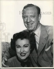 1954 Press Photo Actress Fay Wray & Co-Star - pip09215