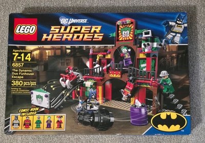 LEGO DC Comics Super Heroes: The Dynamic Duo Funhouse Escape Set 6857 sealed