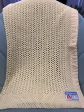 Mothercare 0552 Yellow Vintage Pram Blanket Cellular Acrylic Acrilan Satin Trim