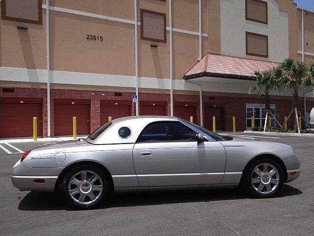 Picture 3 of 40