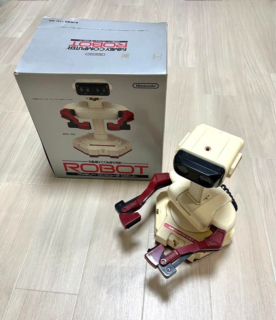 NINTENDO FAMILY COMPUTER ROBOT HVC-012 FAMICOM