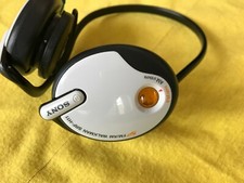 Sony SRF-H11 S2 Sports AM / FM Radio Walkman with Rear Reflector Headphones