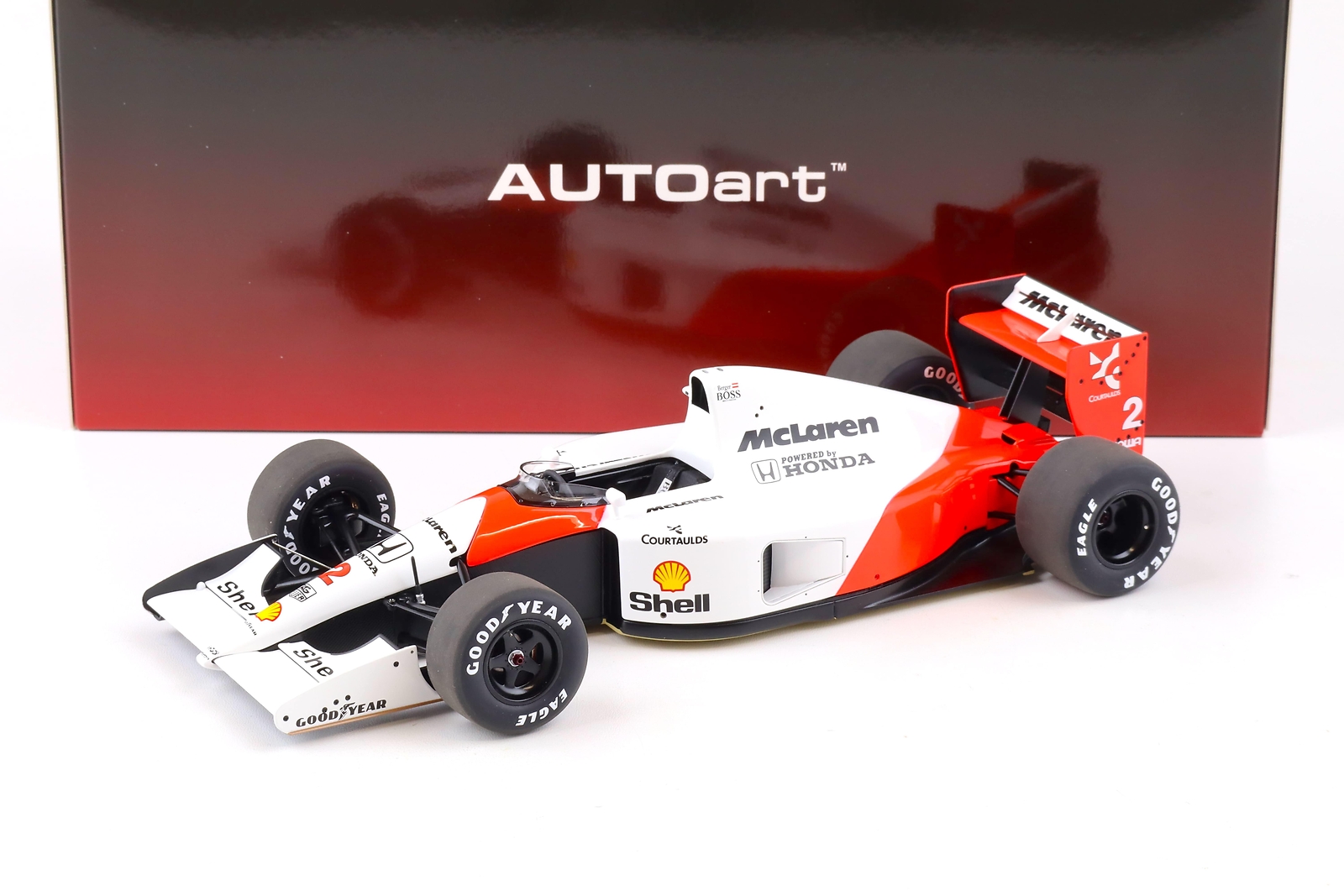 1:18 AUTOart McLaren Honda MP4/6 Japanese GP 1991 G.Berger #2 With McLaren Logo