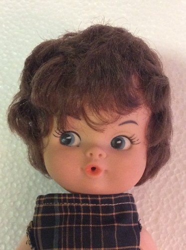 Vintage 1969 Eegee Doll 9 Inch Plastic - Picture 3 of 5