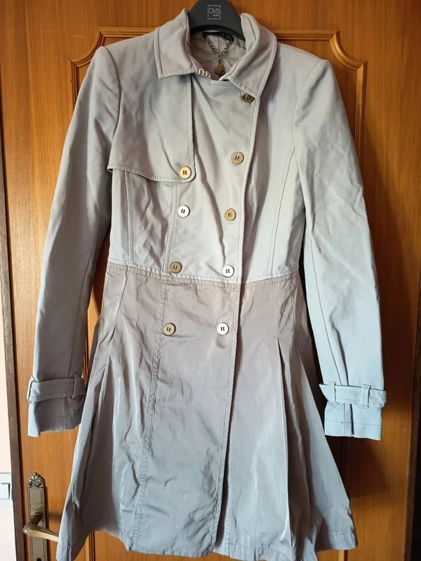 Article De Mode Femme Liu Jo - Neuf Avec étiquettes - Couleur Gris - Référence 179326A184721