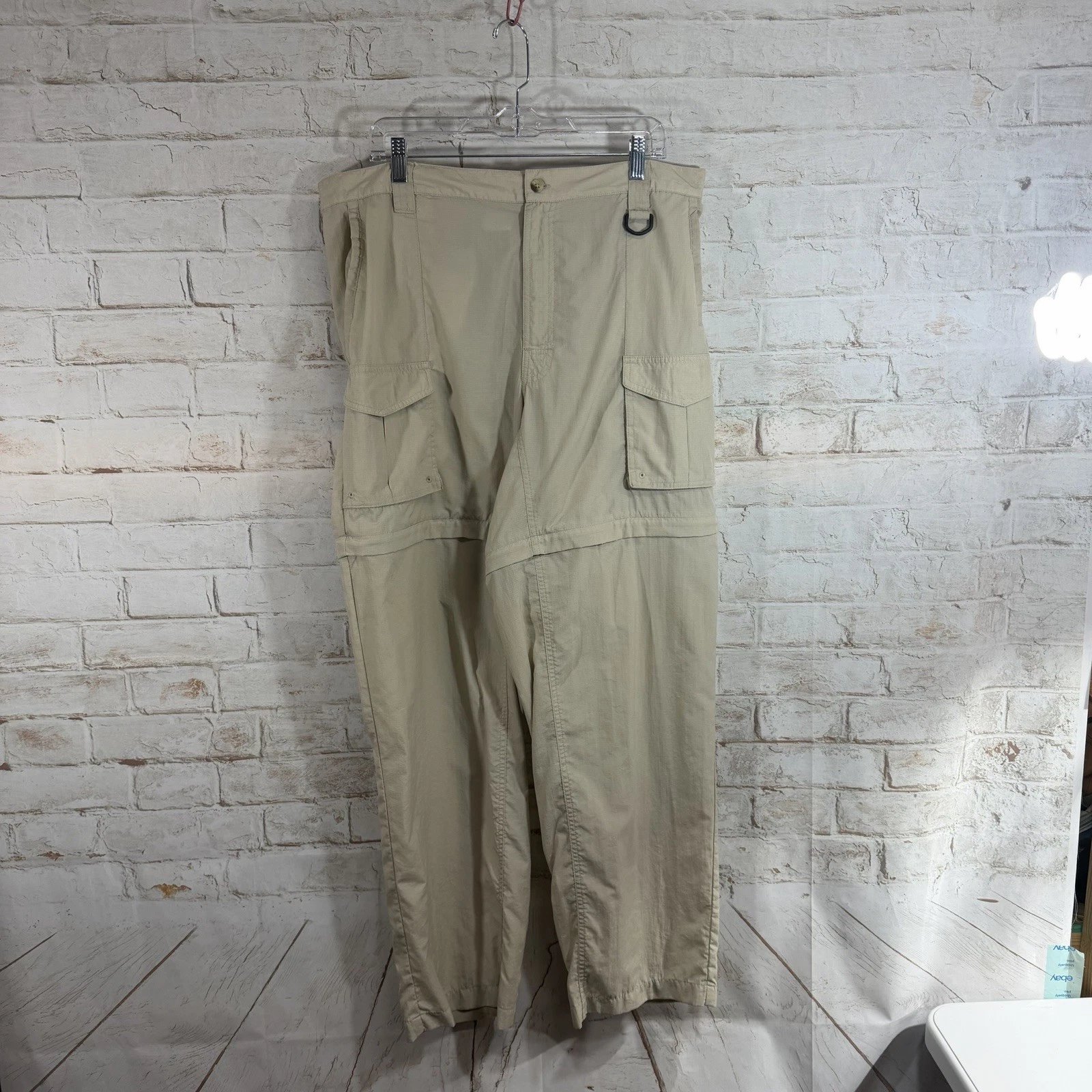 Columbia PFG Omni Shade Backcast Convertible Zip Away Pant Khaki Men’s 32L