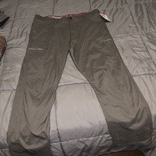 NWT Wrangler Cargo Pants Men's 40x30 Performance Dark Gray Relaxed Fit