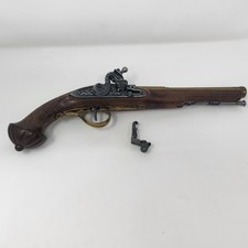 Decorative Non‑Firing Engraved Flintlock Replica Brass Finish Display plastic St