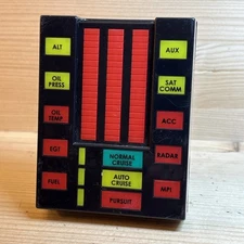 Thinkgeek Universal Knight Rider KITT USB Car Charger Lights 10 Sounds