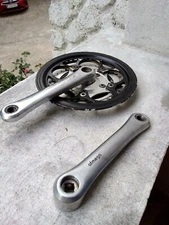 OFMEGA Hybrid Bike Crankset | 28/38/48 teeth | 170mm | eliptical