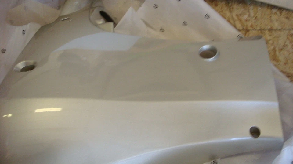 NEW Honda 2007-2013 BF75DK0 2007-2013 BF90DK0 Cover R NH282MU 63711-ZY9-000ZA - Image 3 of 4