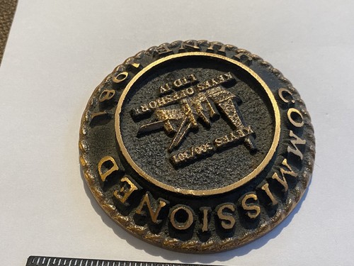 KEYES OFFSHORE COMMISSIONED PAPERWEIGHT 1982 OIL FIELD DRILLING PLATFORM 300/301