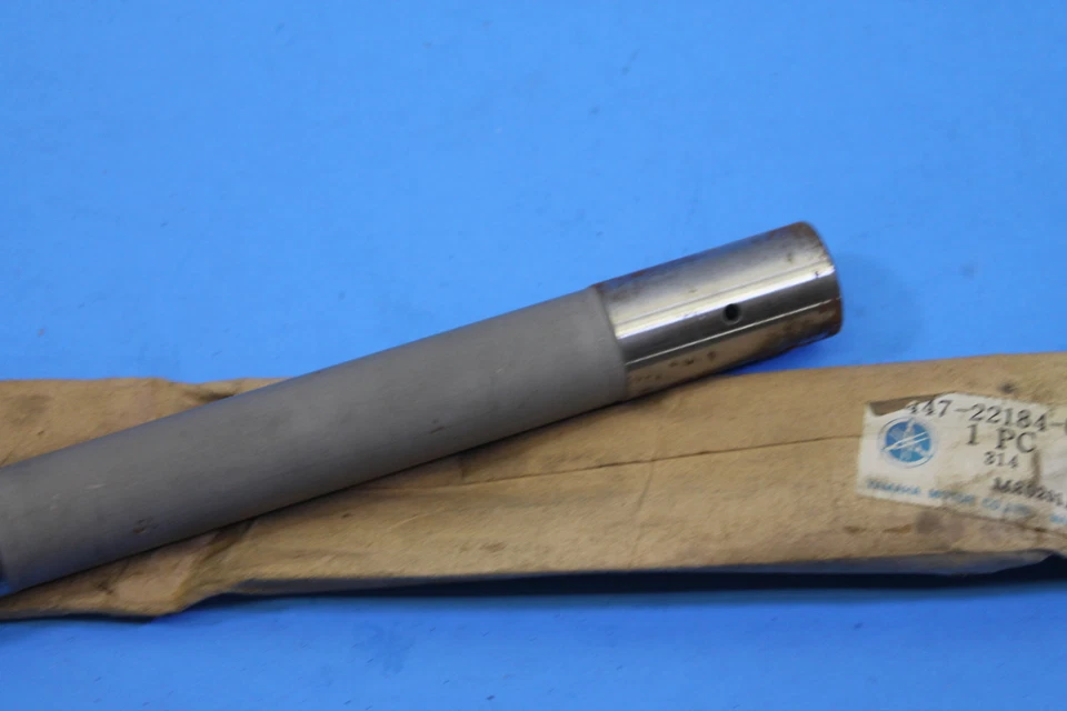 Buje de brazo trasero NOS 1970-1971 Yamaha XS1 XS2 447-22184-00 Foto 2 de 4