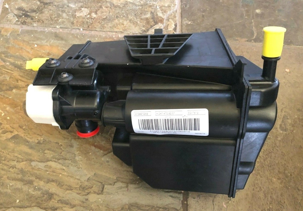 2020-2023 MERCEDES CLA250 CLA45 ACTIVATED CHARCOAL VAPOR CANISTER 
