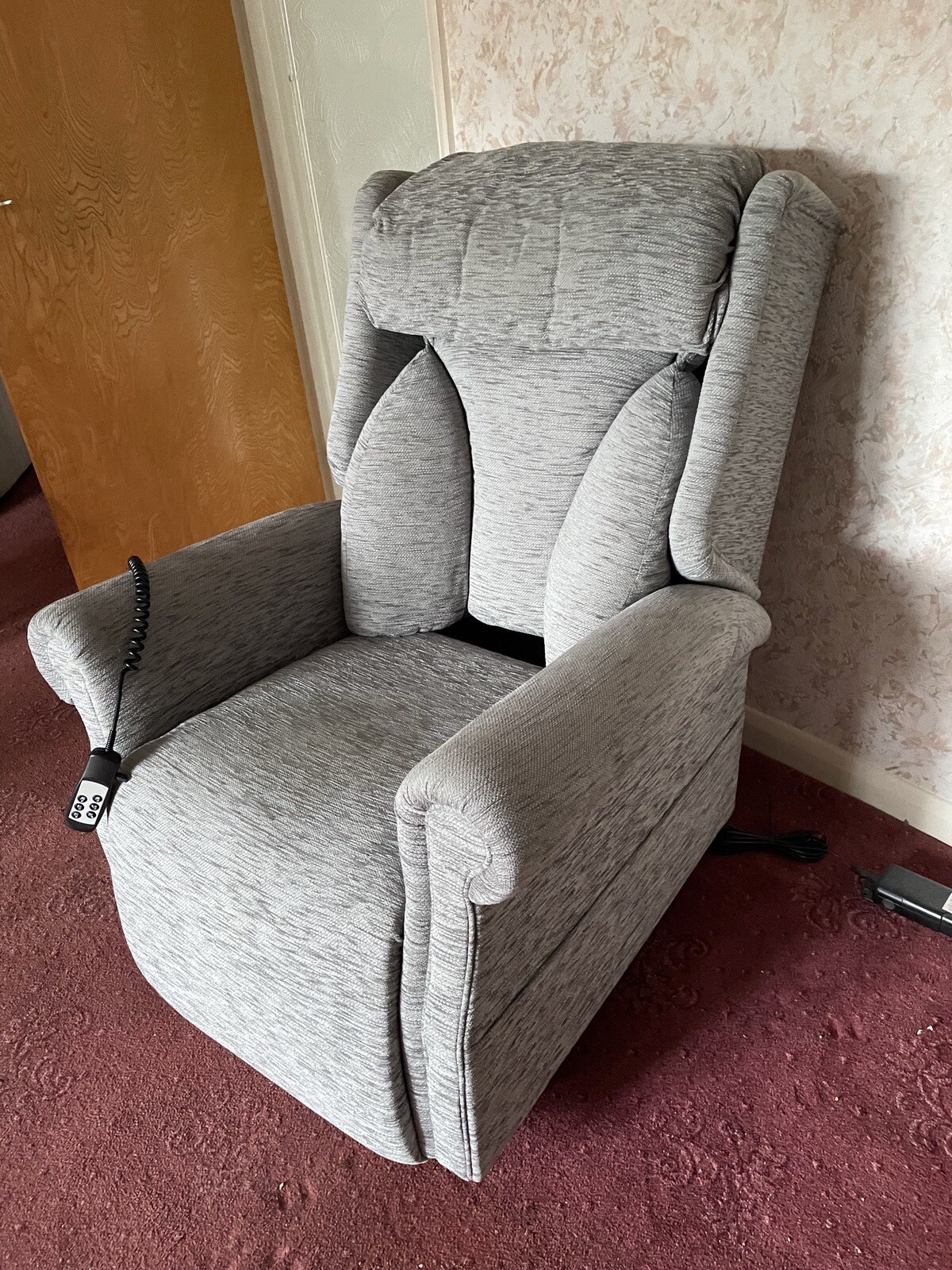used electric recliner and riser mobility chair eBay