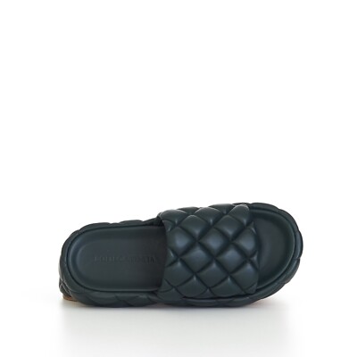 BOTTEGA VENETA 1450$ Inkwell Green Quilted Leather Padded  display picture 3