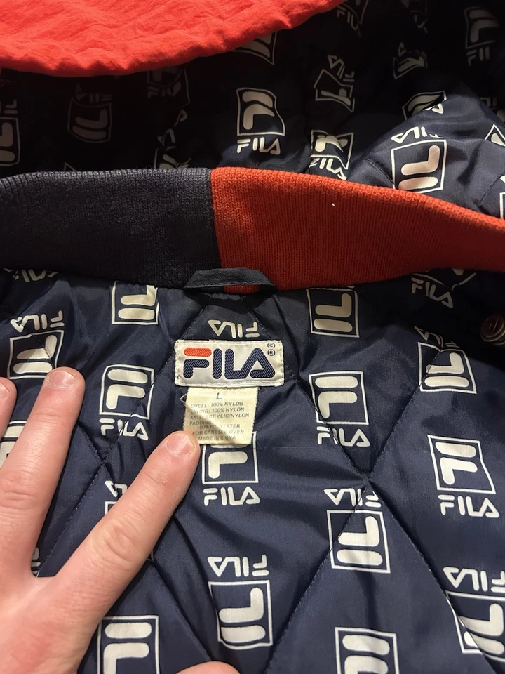 Chaqueta acolchada vintage FILA, hip hop rap años 90, para hombre talla L, azul y rojo cremallera completa Foto 3 de 4