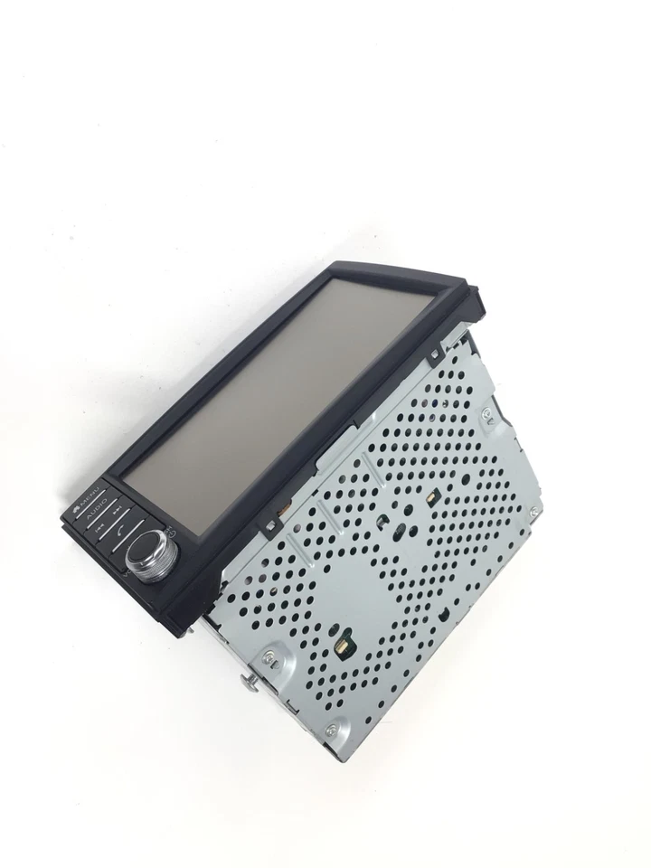 2018-2019 NISSAN FRONTIER OEM TOUCH SCREEN RADIO RECEIVER 28021 9BS0D AM/FM - Image 4 of 4