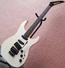 Chitarra Elettrica Kramer Focus F-6000 Bianca 1988-1989 Made in Japan