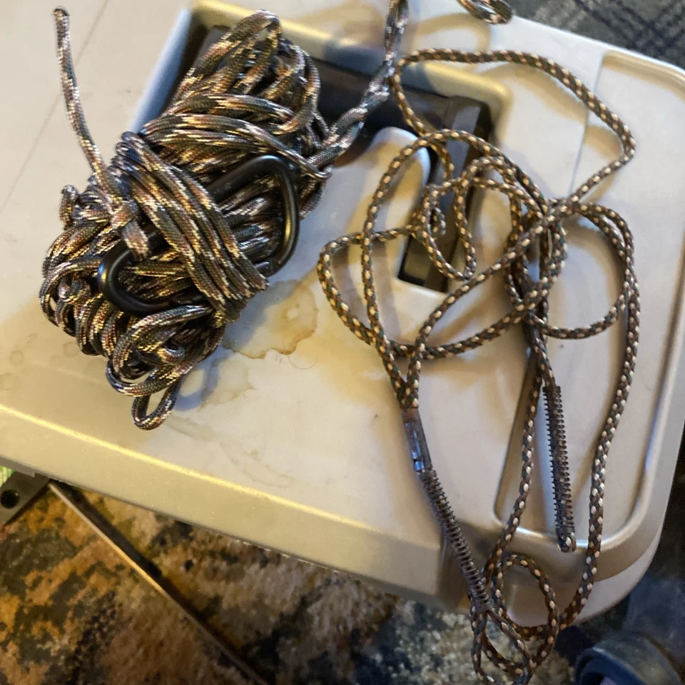 Primos Hunting Pull Up Rope W/clip & To Call Lanyards - Image 2 of 2