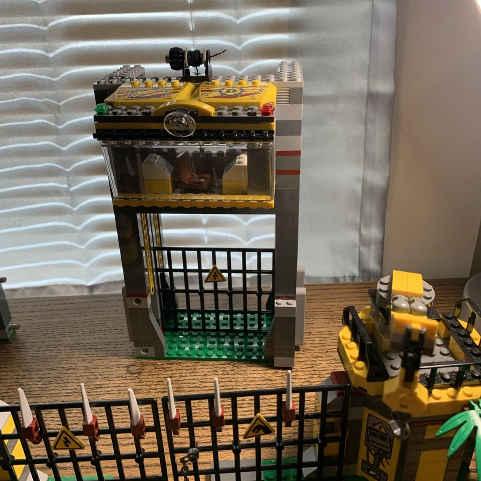 LEGO Dino обороны HQ 5887 не полный без инструкций без коробки - Изображение 4 из 4