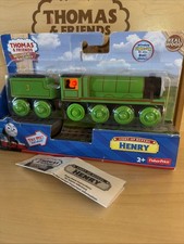 LIGHT UP REVEAL HENRY THOMAS FRIENDS TRAIN FOR WOODEN RAILWAY 2012 Open W Box