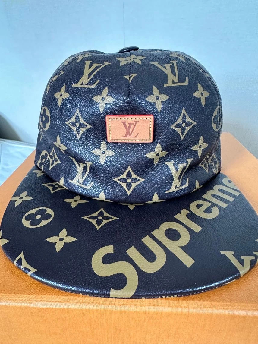 Chapeau Supreme / Louis Vuitton 5 panneaux marron authentique du Japon