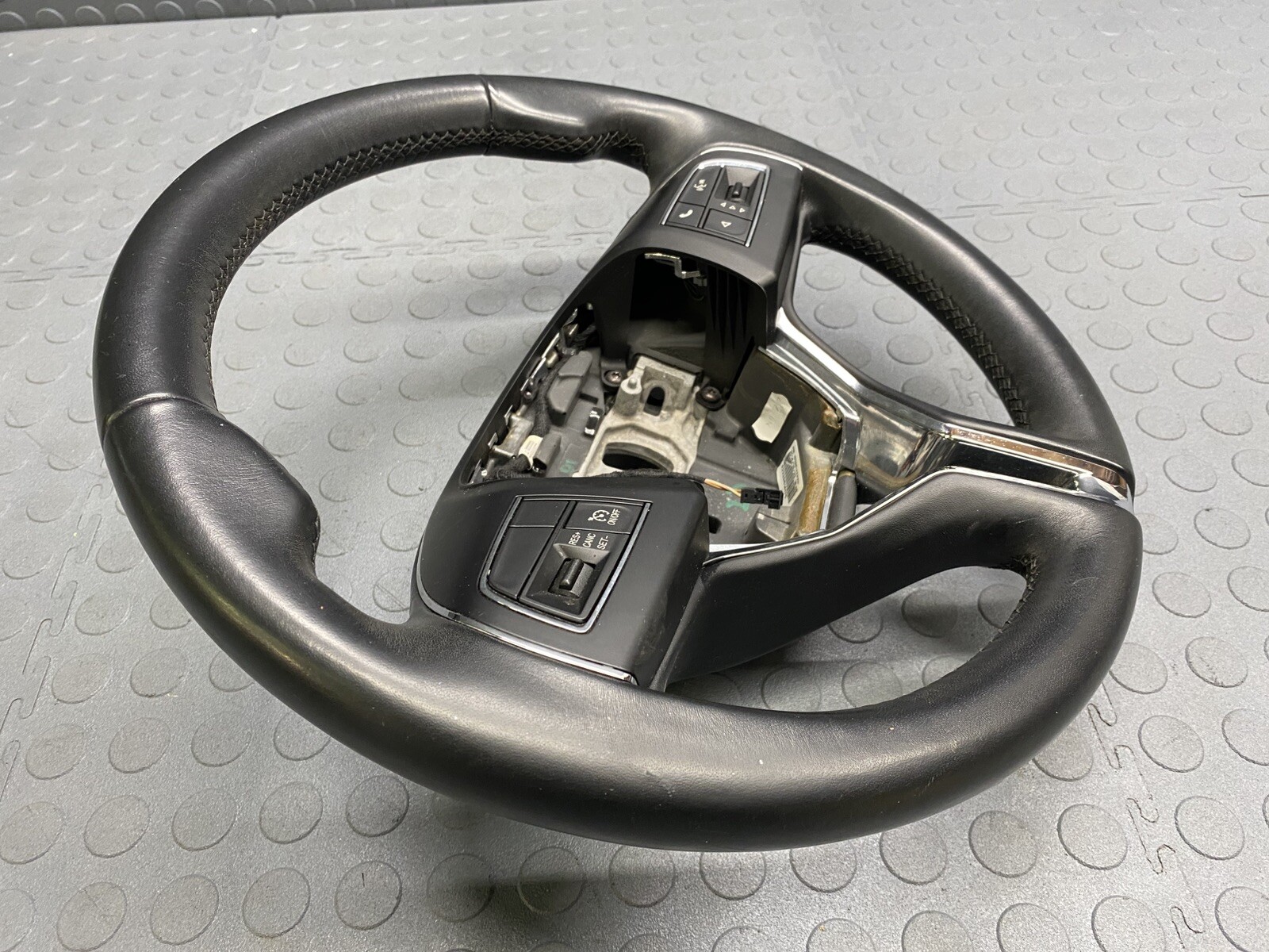 Steering Wheel Black Leather 6700116660 Maserati Ghibli Quattroporte 14-17+