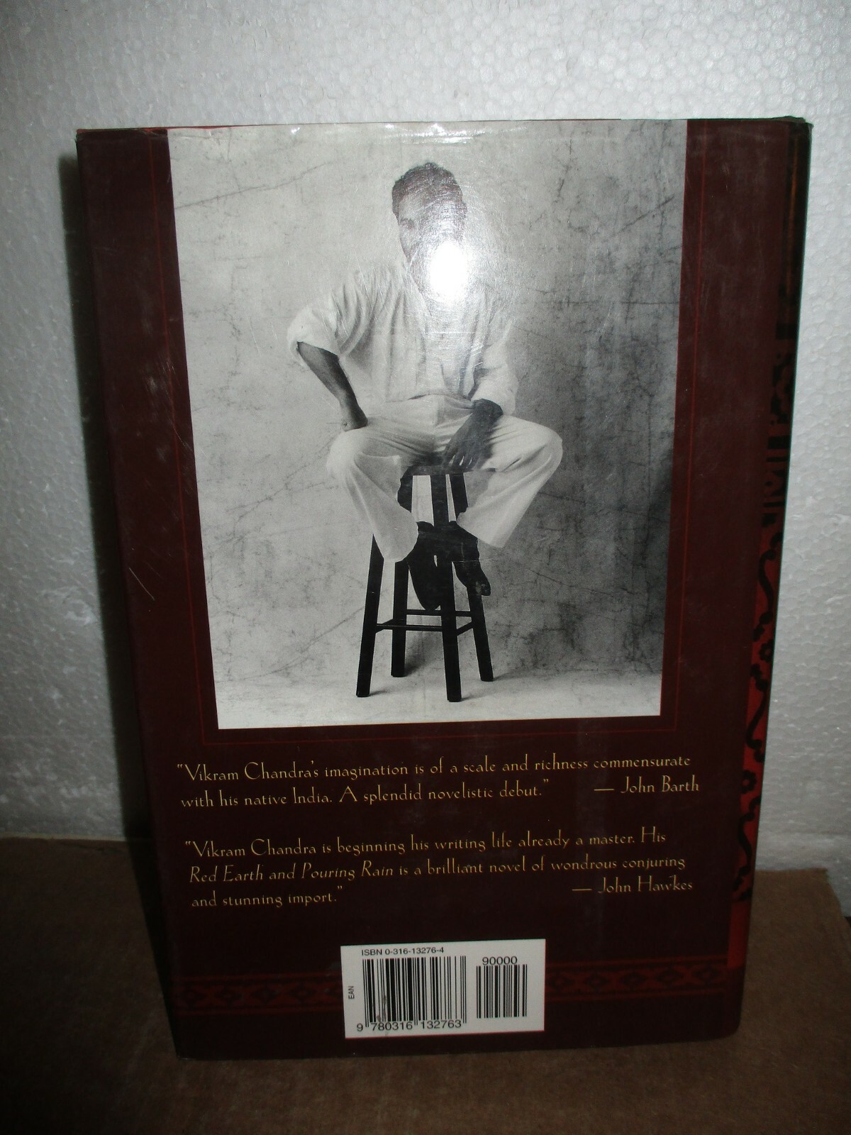 Red Earth And Pouring Rain by Vikram Chandra (1995, Hardcover