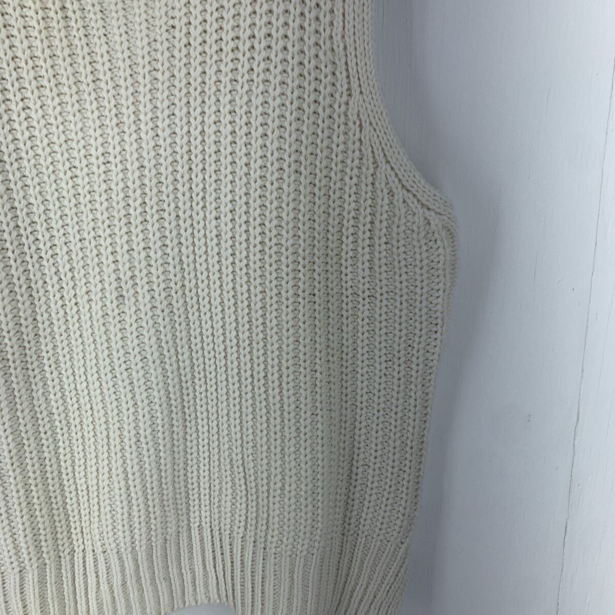H&M Womens XL Sleeveless Turtleneck Sweater Cable Knit Vest H&M Womens XL Sleeveless Turtleneck Sweater Cable Knit Vest