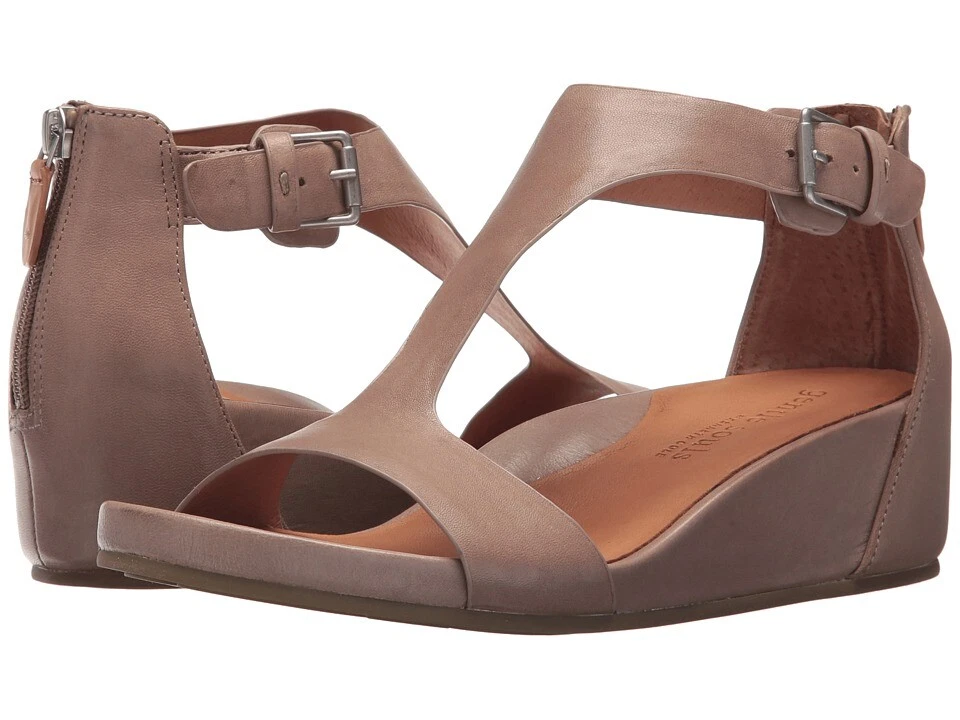 Gentle souls deals gisele wedge sandal