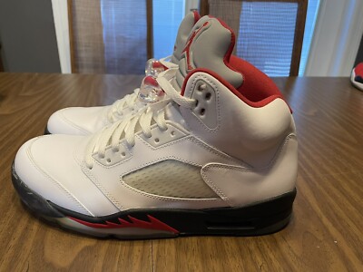 Air retro jordan 5 size 11 (2013 release) Size 11 - Air Jordan 5 Retro 2013 Fire Red Tongue Clean | eBay main image 3
