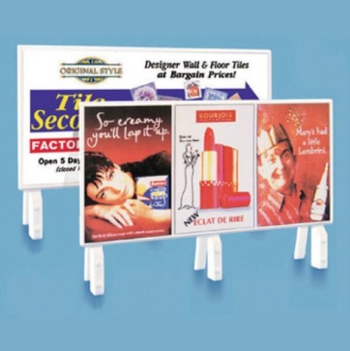 PECO Model Scene 5040 Hoardings Billboards Modern Era - OO/HO Scale - Picture 2 of 2