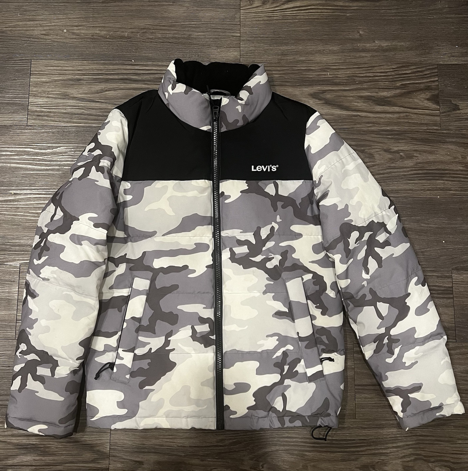 Levi's Wind Resistant Heavyweight Bubble Puffer J… - image 1