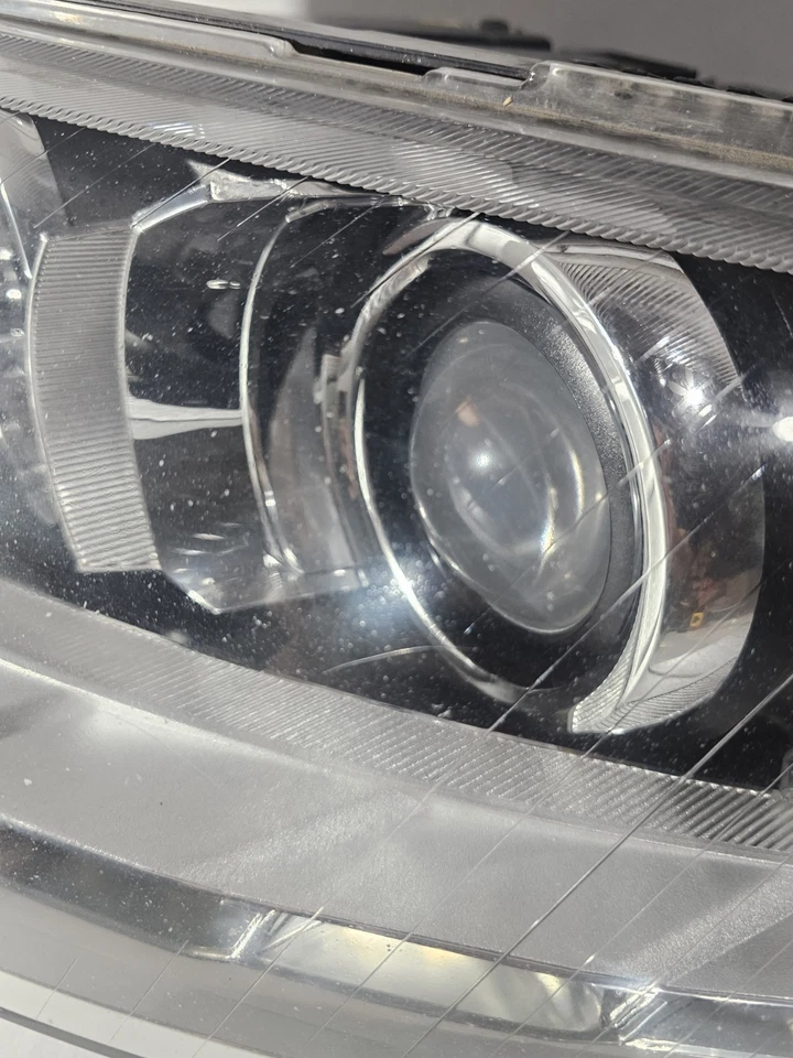 2009-2011 Audi A6 Xenon Headlight  Left Drivers Side 4F0941003 Read The Descript - Image 3 of 4