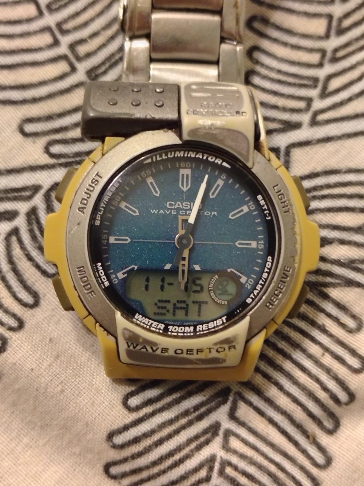 Atomic Casio Ana-Digi Ceptor Men’s Vintage 90s Radio JDM FKT-110 Rare Watch Wave - vintagewatches.pk
