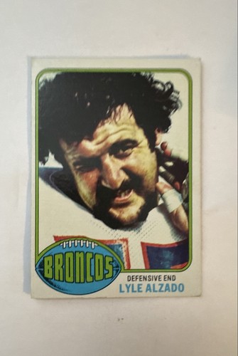 Lyle Alzado #217 1976 Topps card