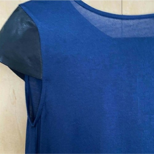 T-shirt manica corta Alice + Olivia Jersey Crop - Foto 5 di 9