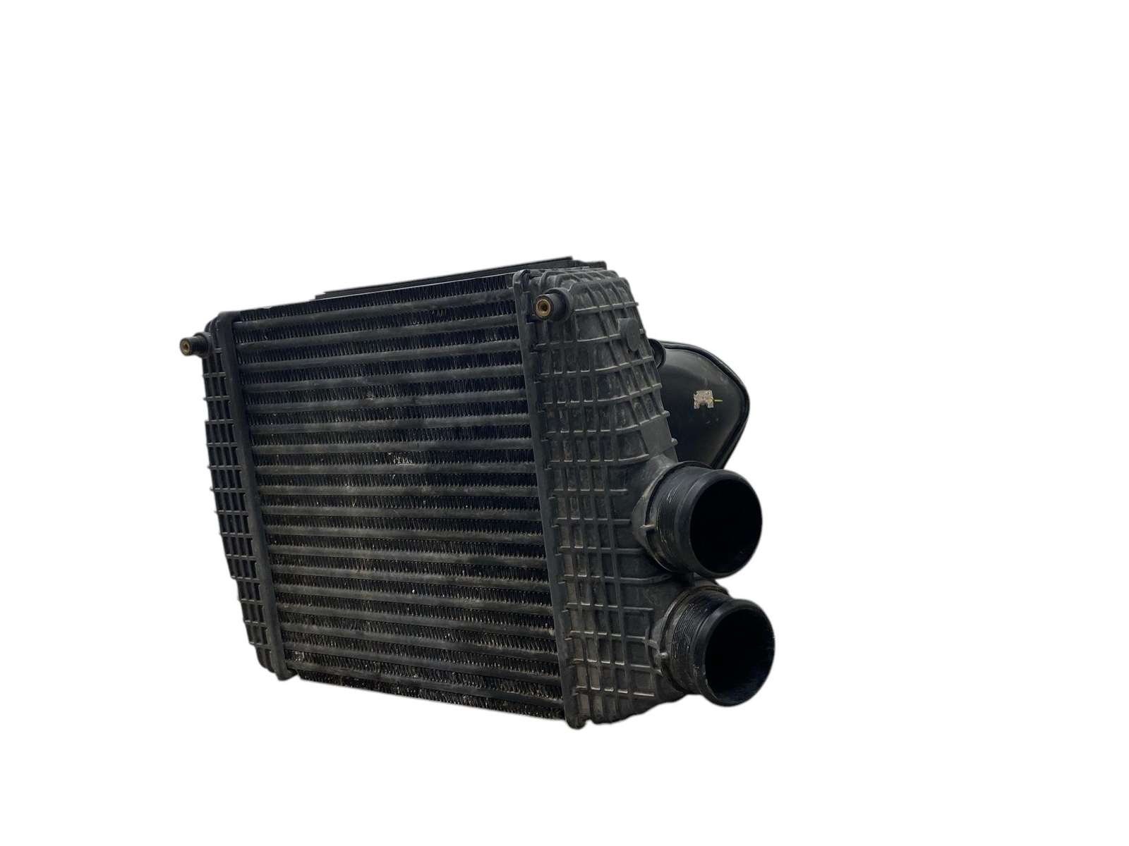 2017-2022 MASERATI LEVANTE 3.0L AWD FRONT LEFT INTERCOOLER W/AIR INTAKE DUCT 75K