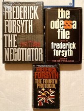 FREDERICK FORSYTH 2 HARDCOVER 1 PAPERBACK BOOK LOT THE ODESSA FILE NEGOTIATOR +