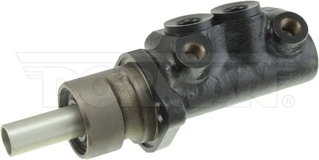 Dorman M39678 Brake Master Cylinder fits Volkswagen Scirocco 533 611 019 - Image 2 of 4